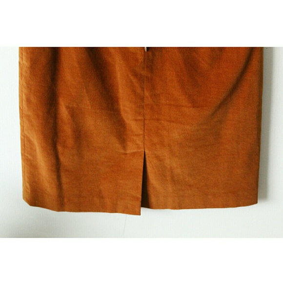 Harve Benard Solid Pencil Skirt - Picture 3 of 7